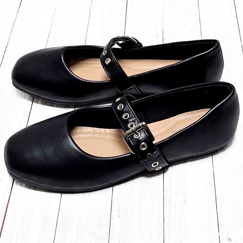 Black Mary Jane Flats, size 10, Faux leather, Super soft and flexible! NWB
